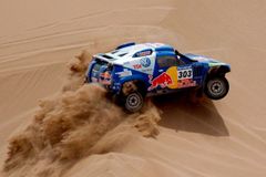 Dakar vyhrál Sainz. A Čagin, který vyrovnal Lopraise