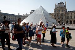 Louvre zaznamenal nejvyšší návštěvnost ze všech muzeí světa, pomohli Beyoncé a Jay-Z
