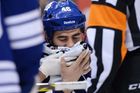 VIDEO Au, to bolelo! Torontský obránce Polák v NHL trpěl