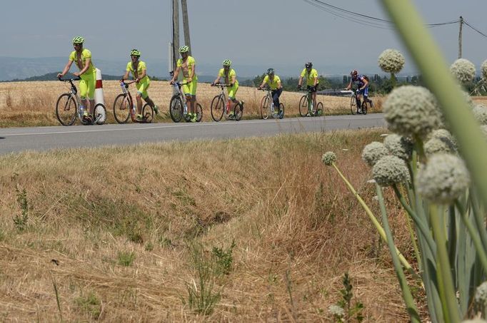 Na koloběžkách po trase Tour de France 2013