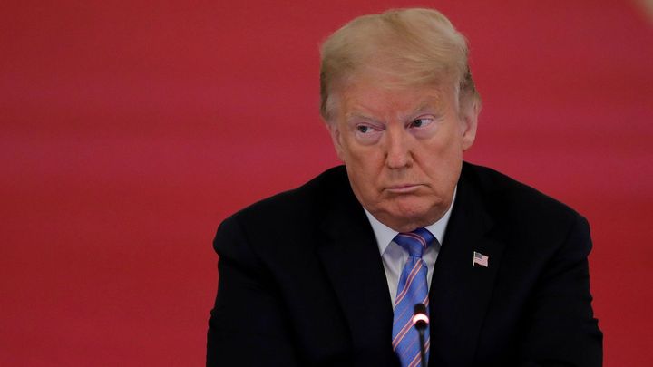 Trump je zachráněn, má ale namále. Impeachment odkryl prasklinu mezi republikány