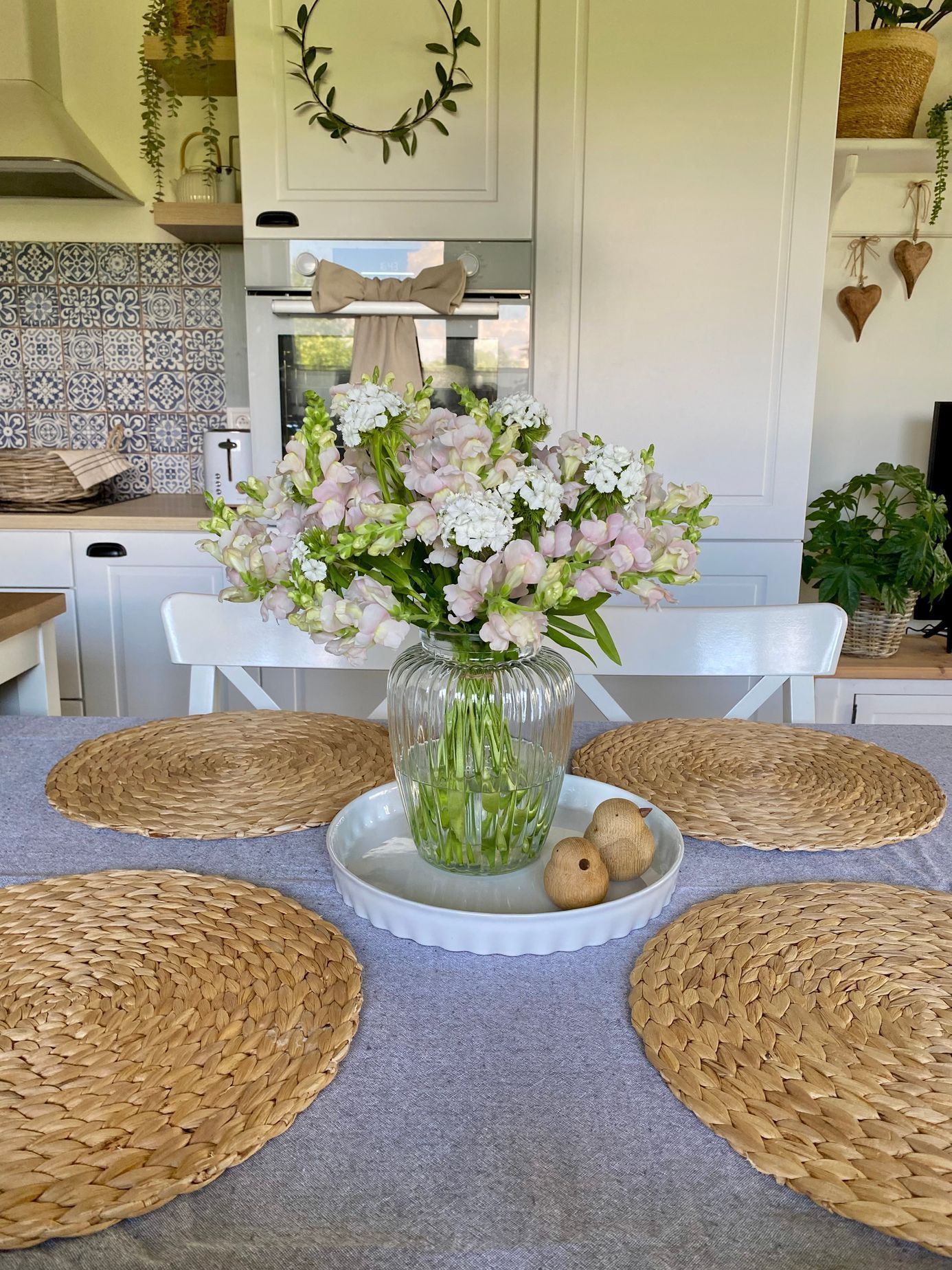 bydlení, příběh, rodina, rekonstrukce, dům, přechodný dům