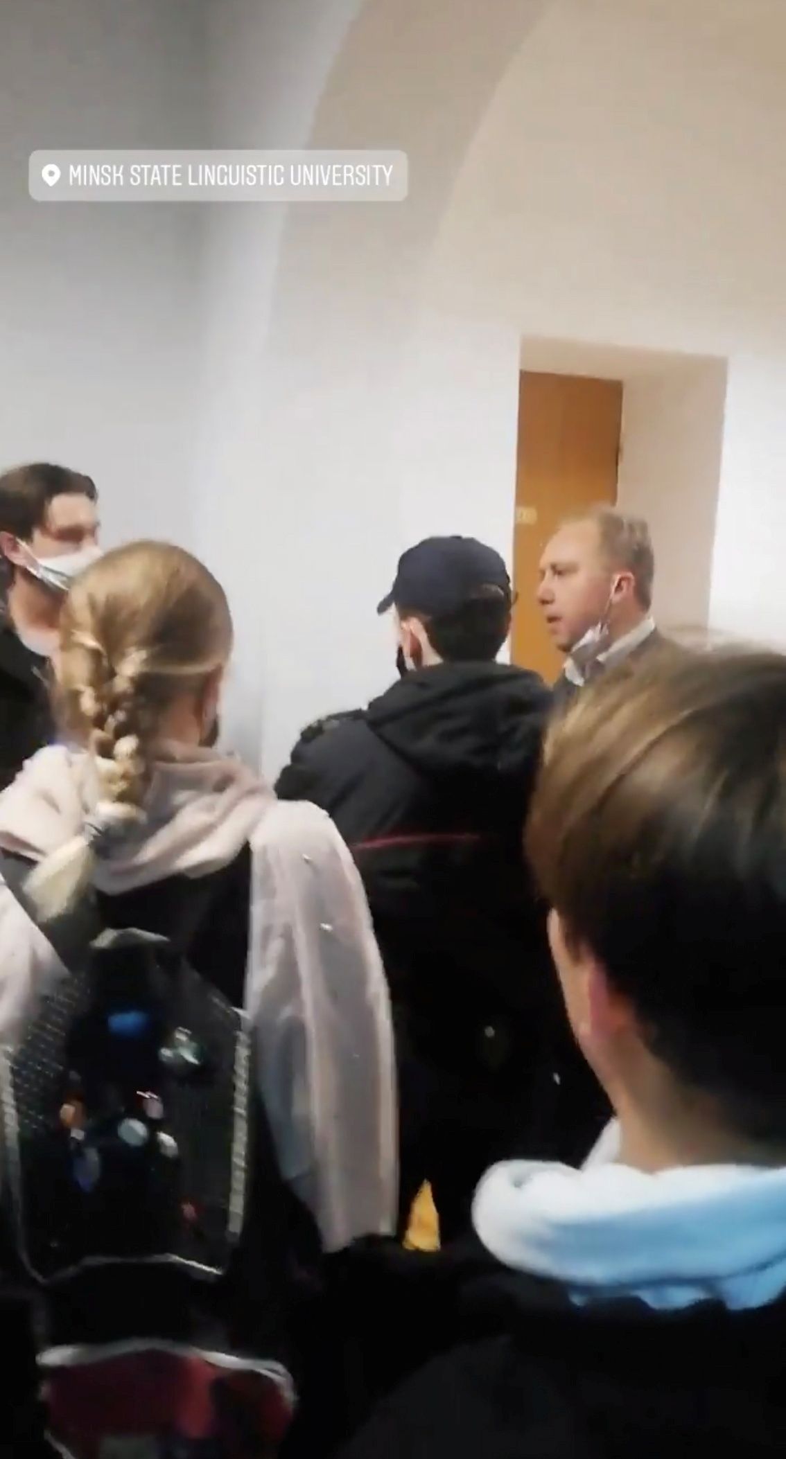 Univerzita Minsk - studenti - demonstrace