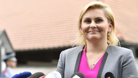 Diplomová práce ministryně Malé je v pořádku. Kampaň na ní bude trvat dlouho, říká Babiš