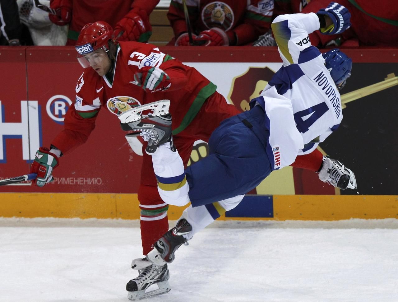 MS v hokeji 2012: Kazachstán - Bělorusko (Novopašin, Drozd)