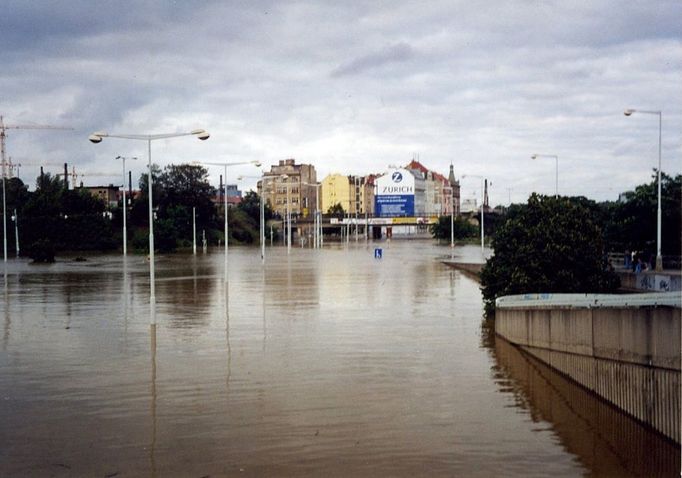 Povodeň 2002 očima obyvatelky pražských Holešovic.