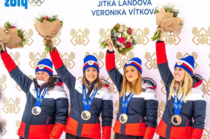 Předání olympijských medailí ze Soči 2014