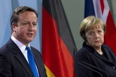 Potopí euro Britové? Cameron řekl ne změně smluv