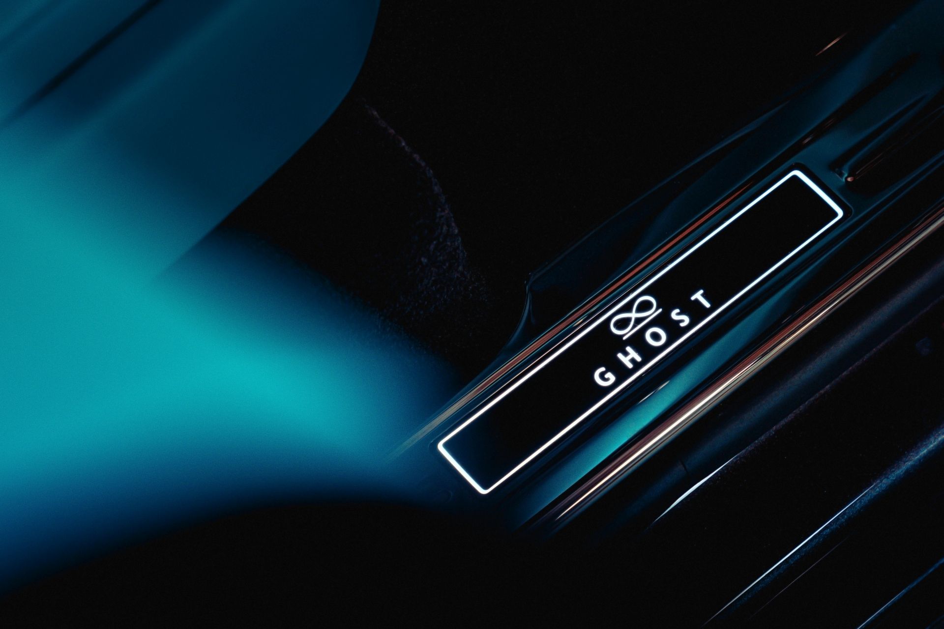 Rolls-Royce Ghost Black Badge