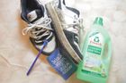 Jak vyčistit staré boty bez praní