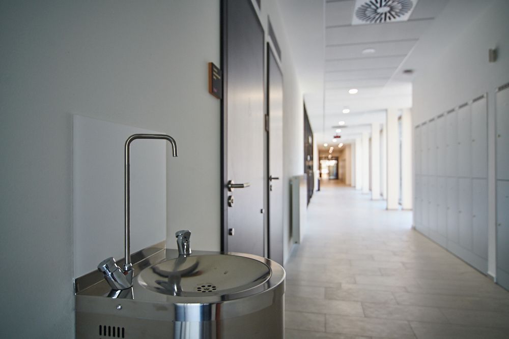 Neutrální škola Hrdlořezy