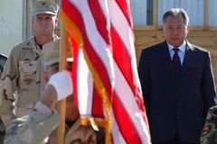 USA bojují o udržení své základny v Kyrgyzstánu
