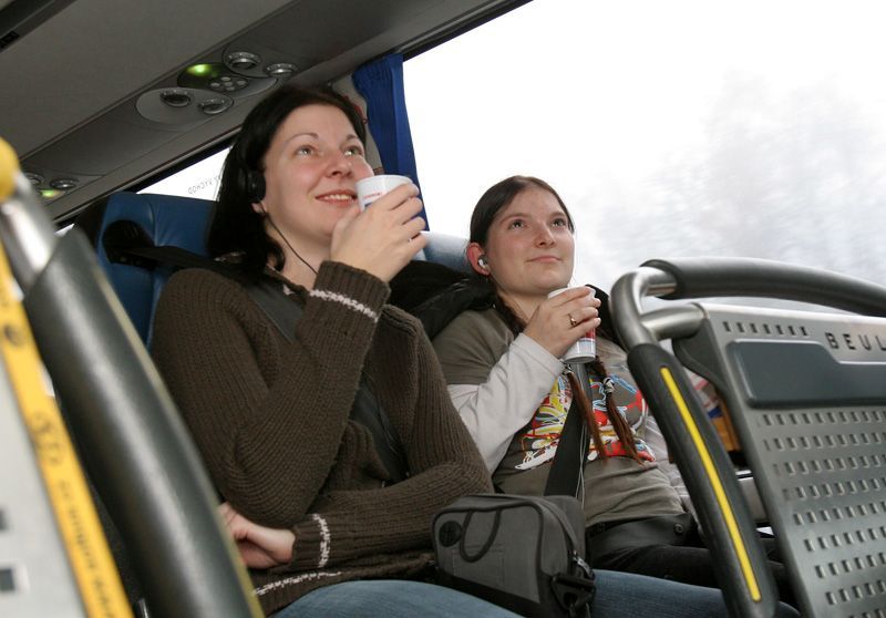Autobusy na D1 mezi Brnem a Prahou