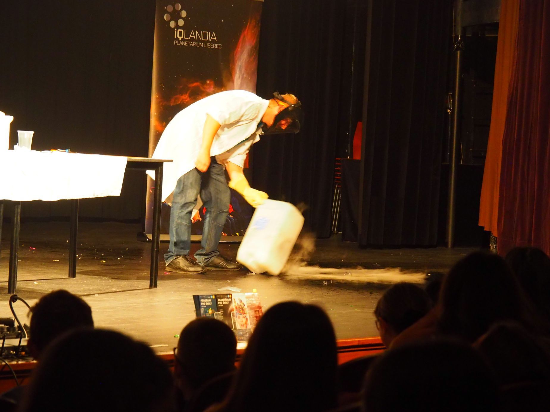 Týden vědy - vědecká show iQlandie