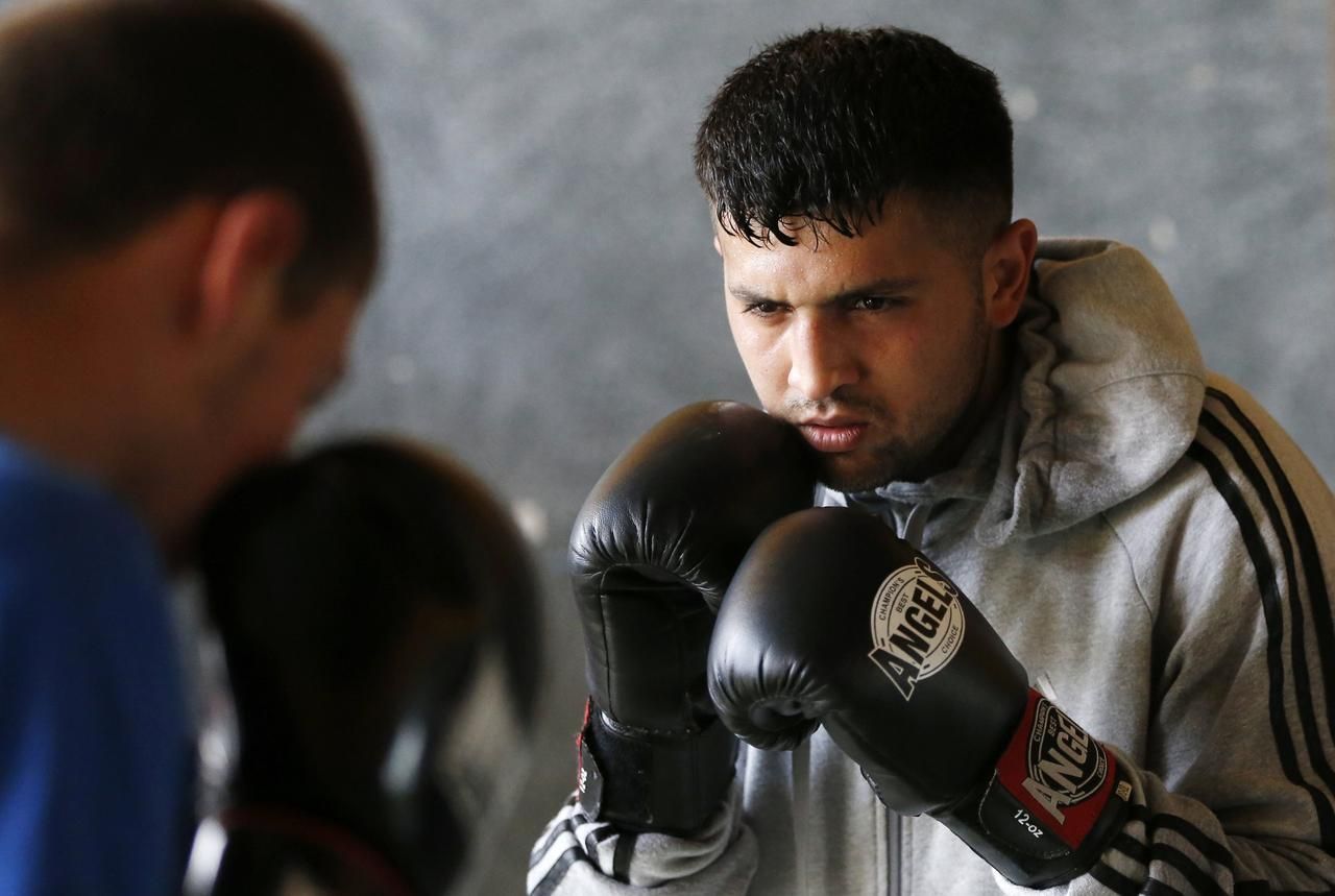 Fotogalerie: Bruselský boxer v agónii nezaměstnanosti