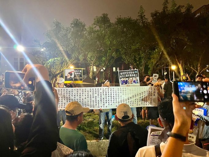 Protesty proti návrhu zákona na Tchaj-wanu.