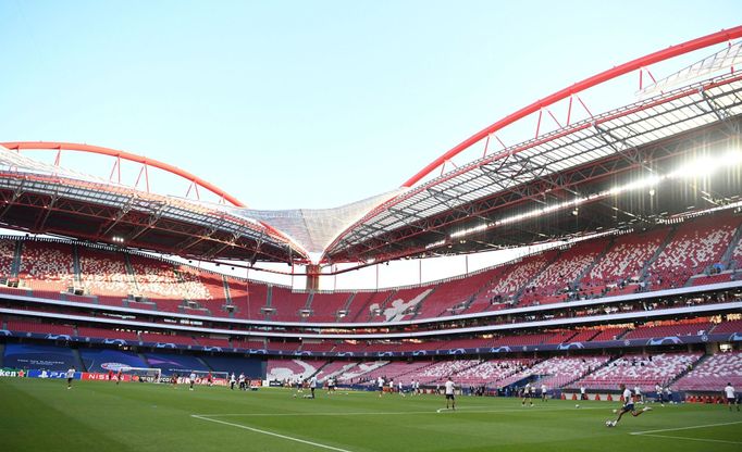 Stadion Estádio da Luz před finále LM Bayern Mnichov - Paris St. Germain