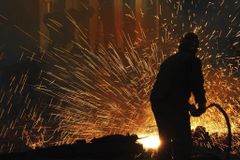 Ocelárna Vítkovice Steel po sto letech skončila, zanikne skoro 300 pracovních míst