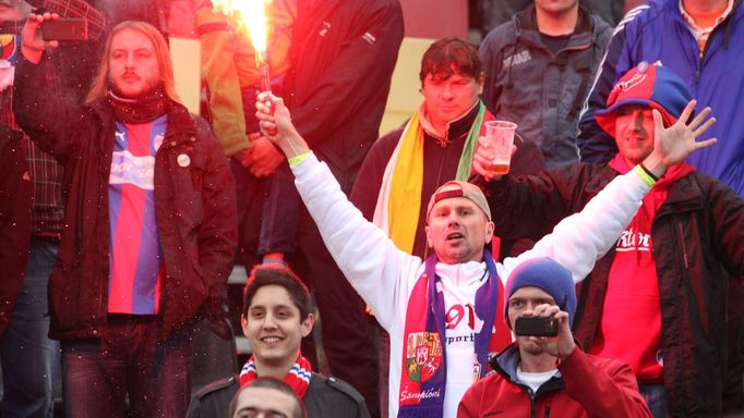 Fotbal, Gambrinus liga, Hradec Králové - Plzeň: fanoušci