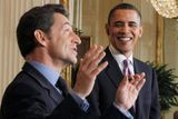 30. 3. - Americký prezident Barack Obama přivítal ve Washingtonu svůj francouzský protějšek - Nicolase Sarkozyho. Jednalo se především o pokračování operace v Afghánistánu, kde mezinárodní síly bojují proti radikálům z hnutí Taliban a proti tvrdším sankcím vůči Íránu za jeho jaderný program. Článek k tématu najdete - zde