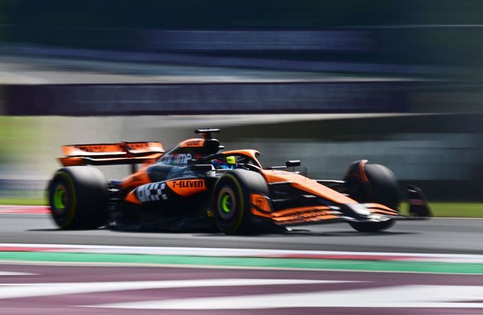 Oscar Piastri, McLaren ve VC Maďarska F1 2024