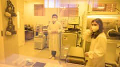 ČVUT - Fakulta elektrotechnická - Nanolaboratoř, věda, výzkum, nano, čipy, nanotechnologie