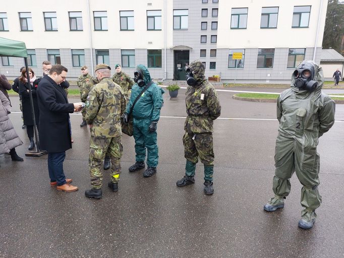 Jádro českého uskupení v Litvě tvoří příslušníci 31. pluku radiační, chemické a biologické ochrany z Liberce.