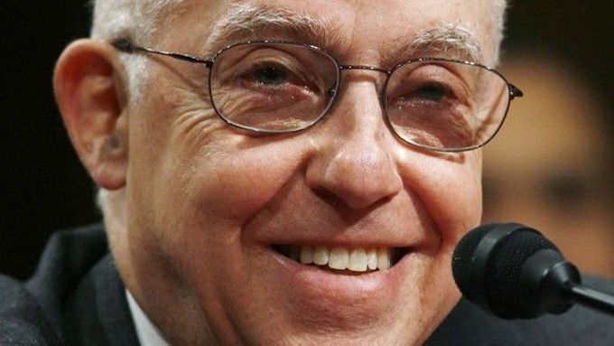 81. americký ministr spravedlnosti Michael Mukasey.