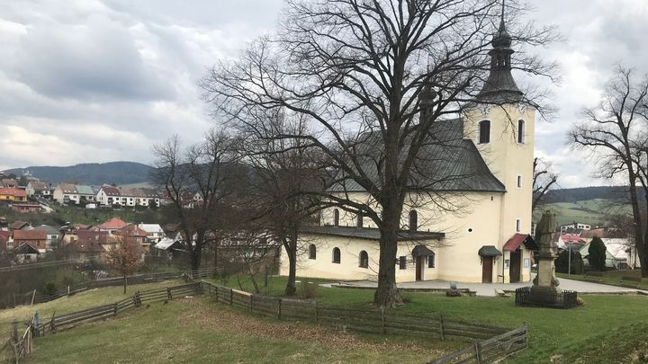Reportáž z Vrbětic: Lidé jsou z ruských špionů v šoku. A pořádně se zlobí na stát; Zdroj foto: Radek Bartoníček