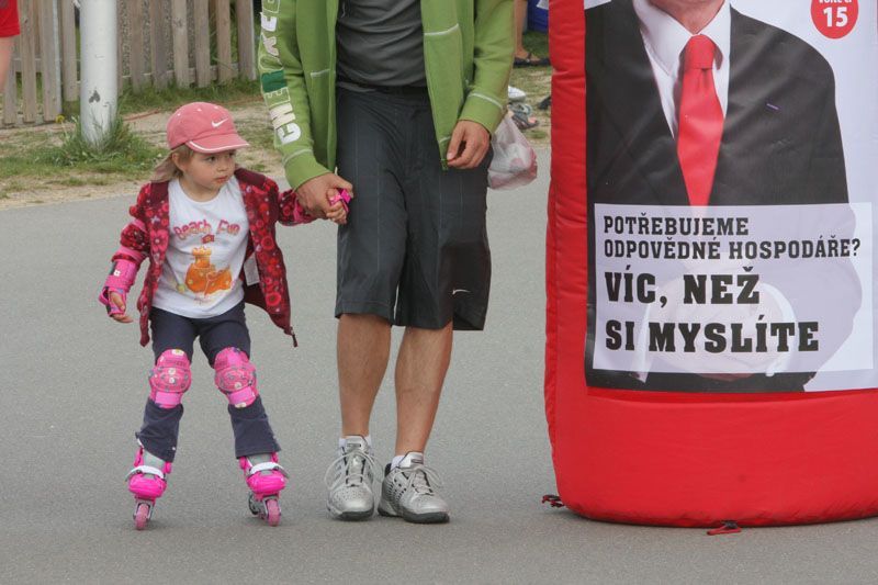 Jaroslav Lobkowicz poprvé na bruslích