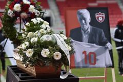 Se zesnulým fotbalistou Adamcem se v Trnavě loučily tisíce lidí