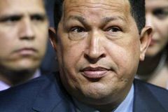 Chávez přijel za přáteli do Evropy. Kupovat zbraně