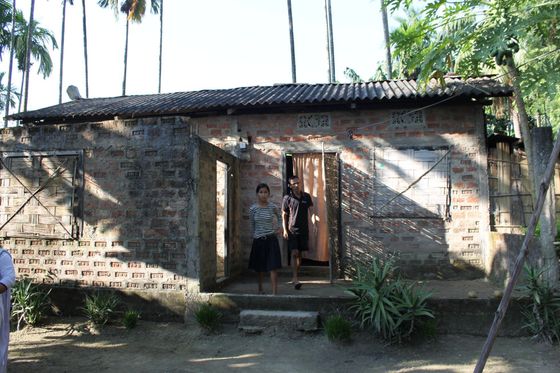 Dům, kde s rodiči a sestrou žije Puja Boro.