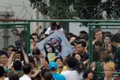 Beckham v Šanghaji: Při tlačenici bylo zraněno pět lidí