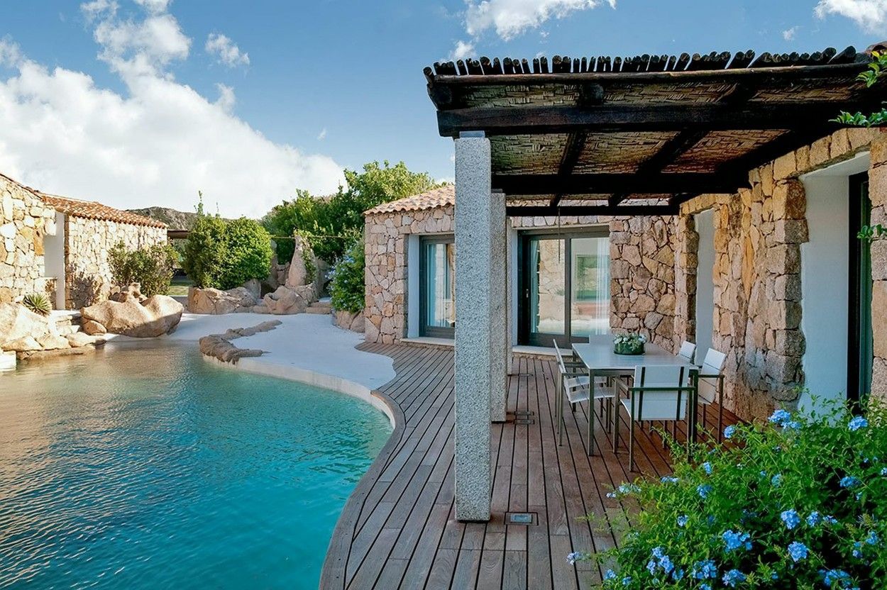 Luxusní dům s bazénem