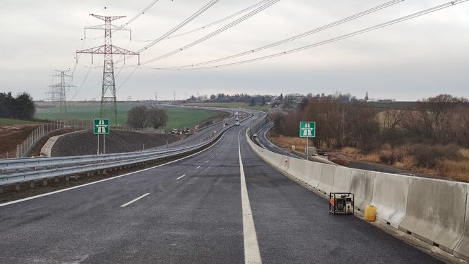 Rozšíření obchvatu u Panenského Týnce na dálnici D7