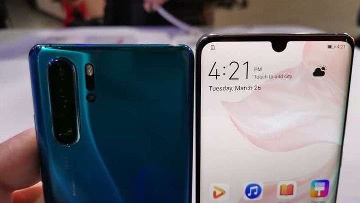 Přestaňte používat výrobky Huawei, žádá Německo operátory. Zaplatí jim náhradu