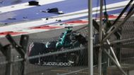 Havárie Lance Strolla v Aston Martinu v kvalifikaci na VC Singapuru F1 2023