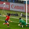 Finále Eura: Španělsko - Itálie (David Silva střílí gól do sítě Gianluigi Buffona)