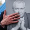 Miloš Zeman oznámil kandidaturu na prezidenta - jeho TK, aktivisté před Hradem