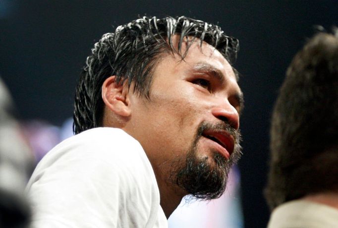 Filipínský boxer Manny Pacquao po prohraném souboji o titul mistra světa WBO ve welterově váze.