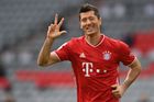 Bayern deklasoval Frankfurt, Lewandowski se blýskl hattrickem