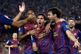 Abidal, Messi, Fábregas a jejich vítězné nadšení.
