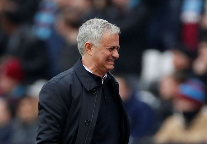 Soccer Football - Premier League - West Ham United v Tottenham Hotspur - London Stadium, London, Britain - November 23, 2019  Tottenham Hotspur manager Jose Mourinho reac