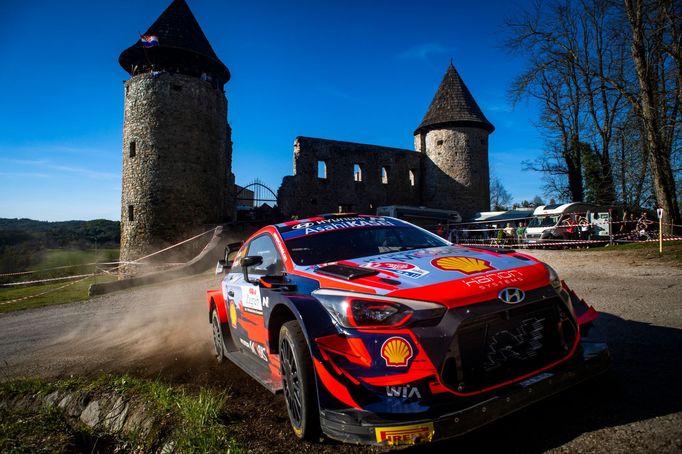 Thierry Neuville, Hyundai na trati Chorvatské rallye 2021
