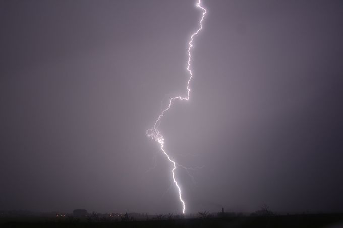 Nebeská show, která přitahuje lovce bouří.