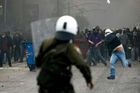 V Athénách postřelili neznámí útočníci policistu