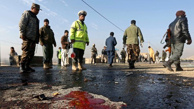Třetí nejnebezpečnější zemí byl v tomto ohledu Afghánistán. Na snímku útok z 11. prosince, ke kterému se přihlásil Tálibán.