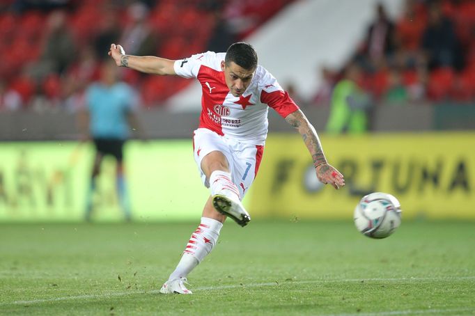 4. kolo Fortuna:Ligy 2020/21, Slavia - Teplice: Nicolae Stanciu.