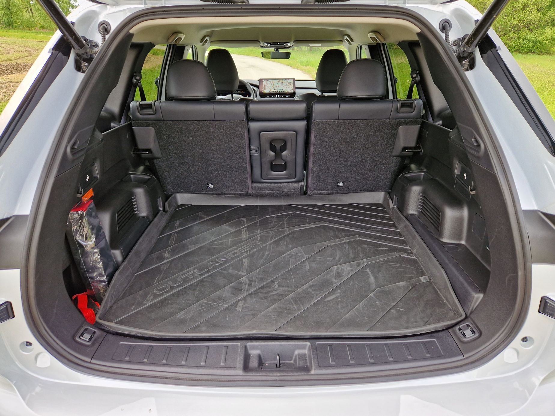 Mitsubishi Outlander PHEV test